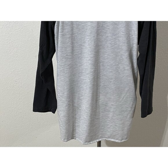 Hobby Lobby Womens Size Medium T-shirt X-Mas Theme” I Want A Hippopotamus” - Picture 8 of 8